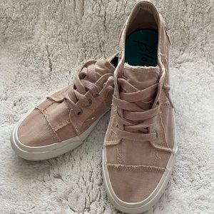 Blowfish tennis shoes